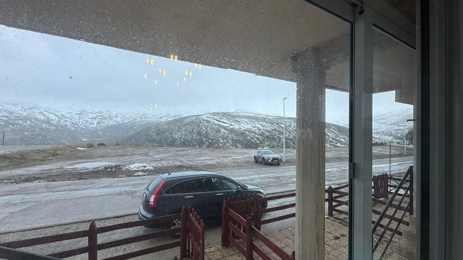 CHALET PAREADO DE 5 DORMITORIOS EN LA ESTACIÓN INVERNAL DE ALTO CAMPOO - foto 4