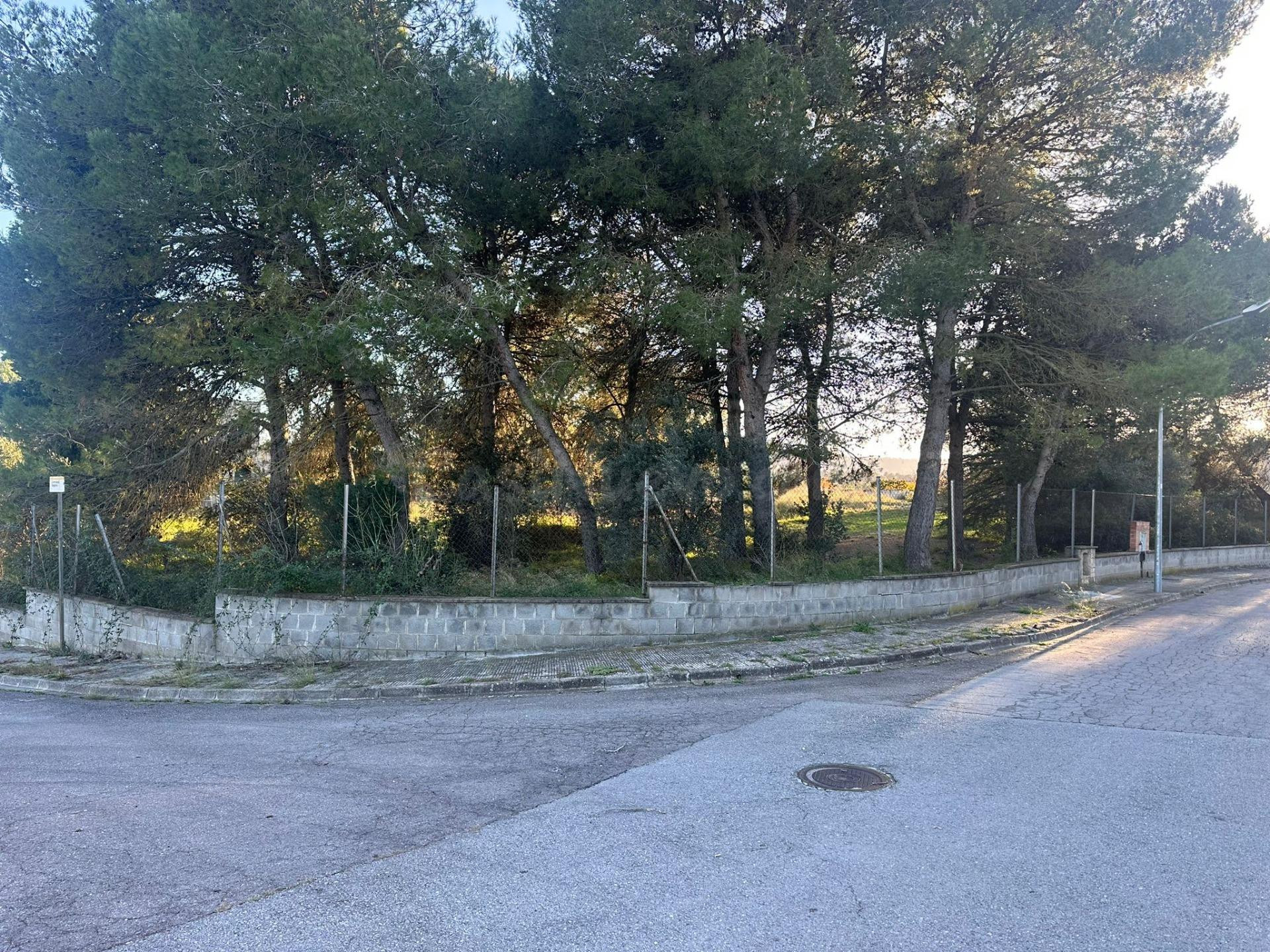 VENTA TERRENO EN IGUALADA ZONA SES OLIVERES 795m2 Y VISTAS!!