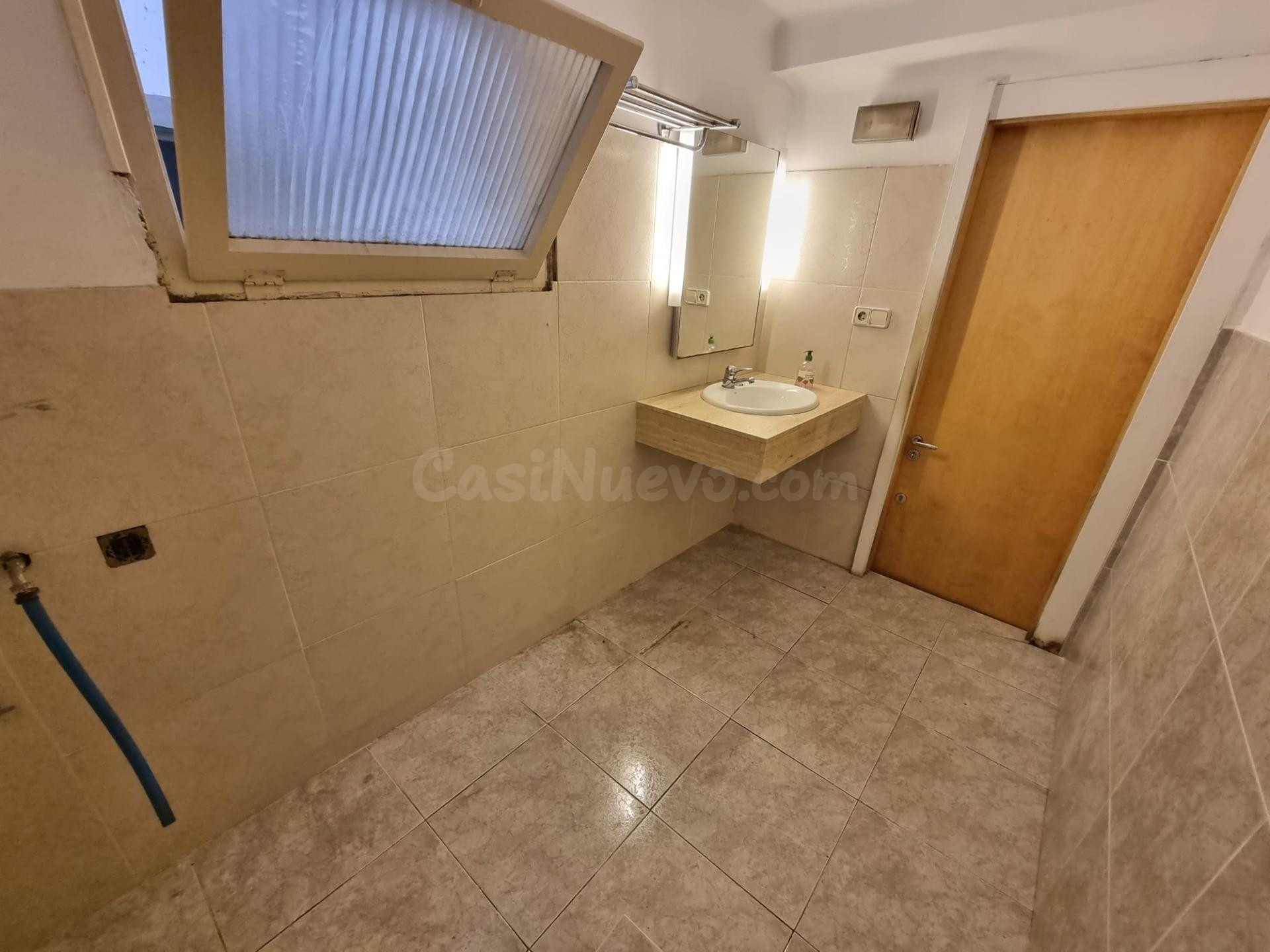 ALQUILER LOCAL EN IGUALADA ZONA CENTRO 70M2!! - foto 4