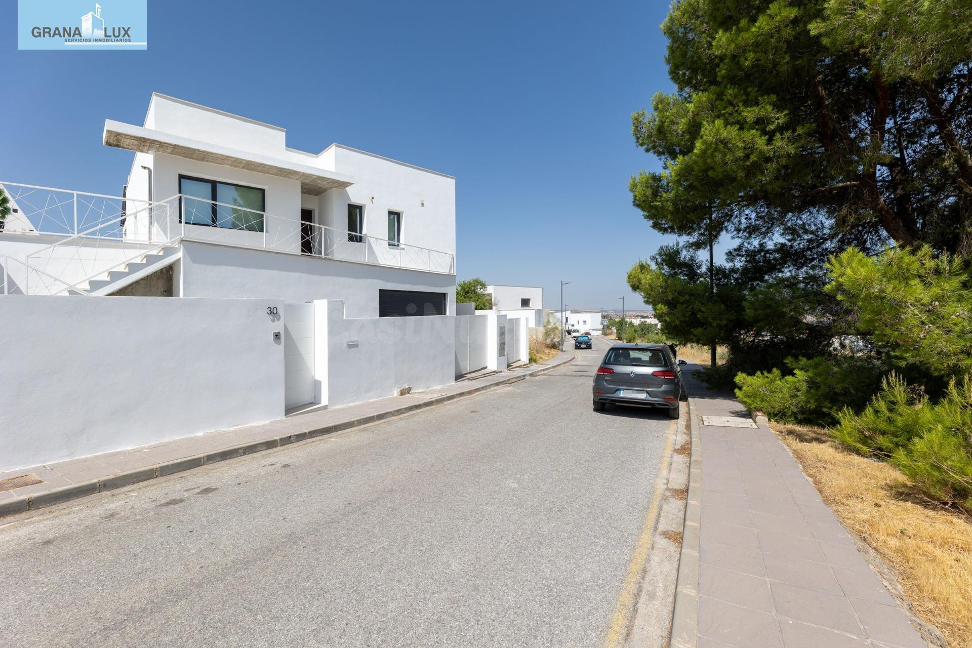 PARCELA URBANA ZONA MEDIA/BAJA DE LOS ALTOS DE LA ZUBIA - foto 4