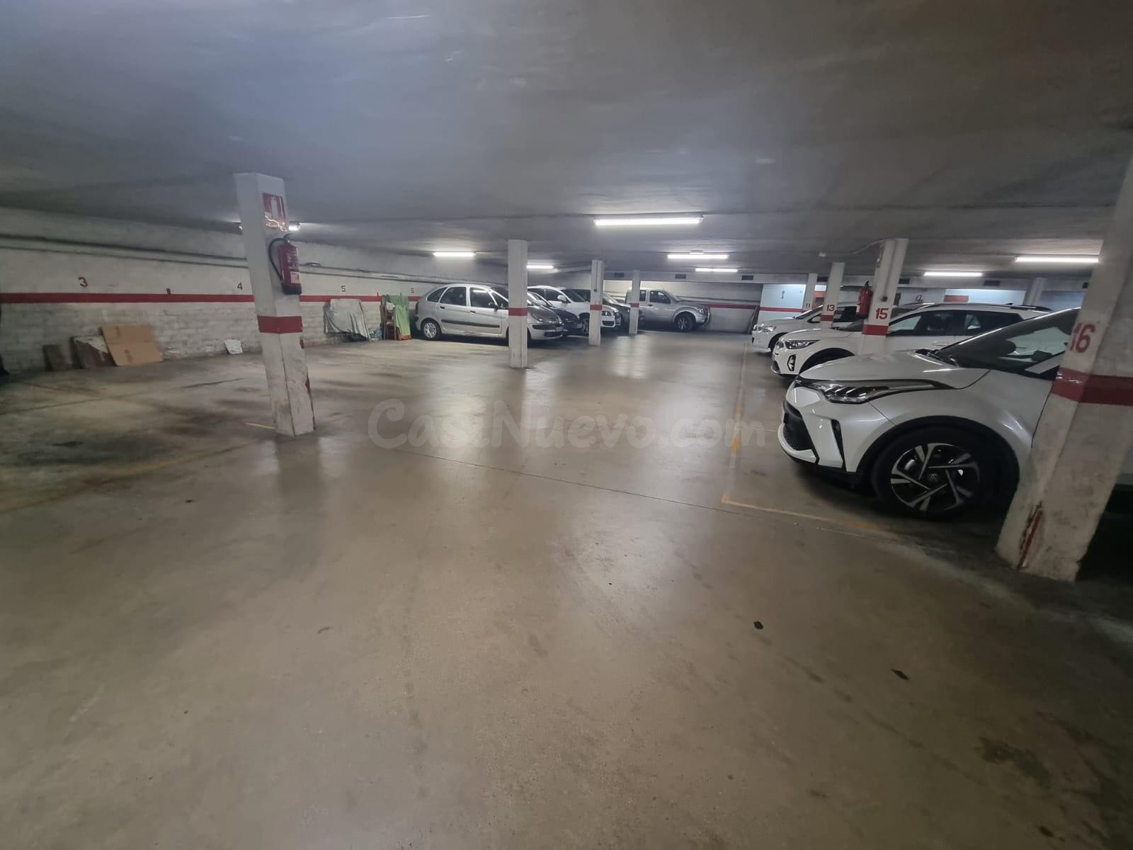 VENTA 10 PARKINGS Y 2 TRASTEROS EN VILANOVA DEL CAMÍ ZONA CE - foto 5