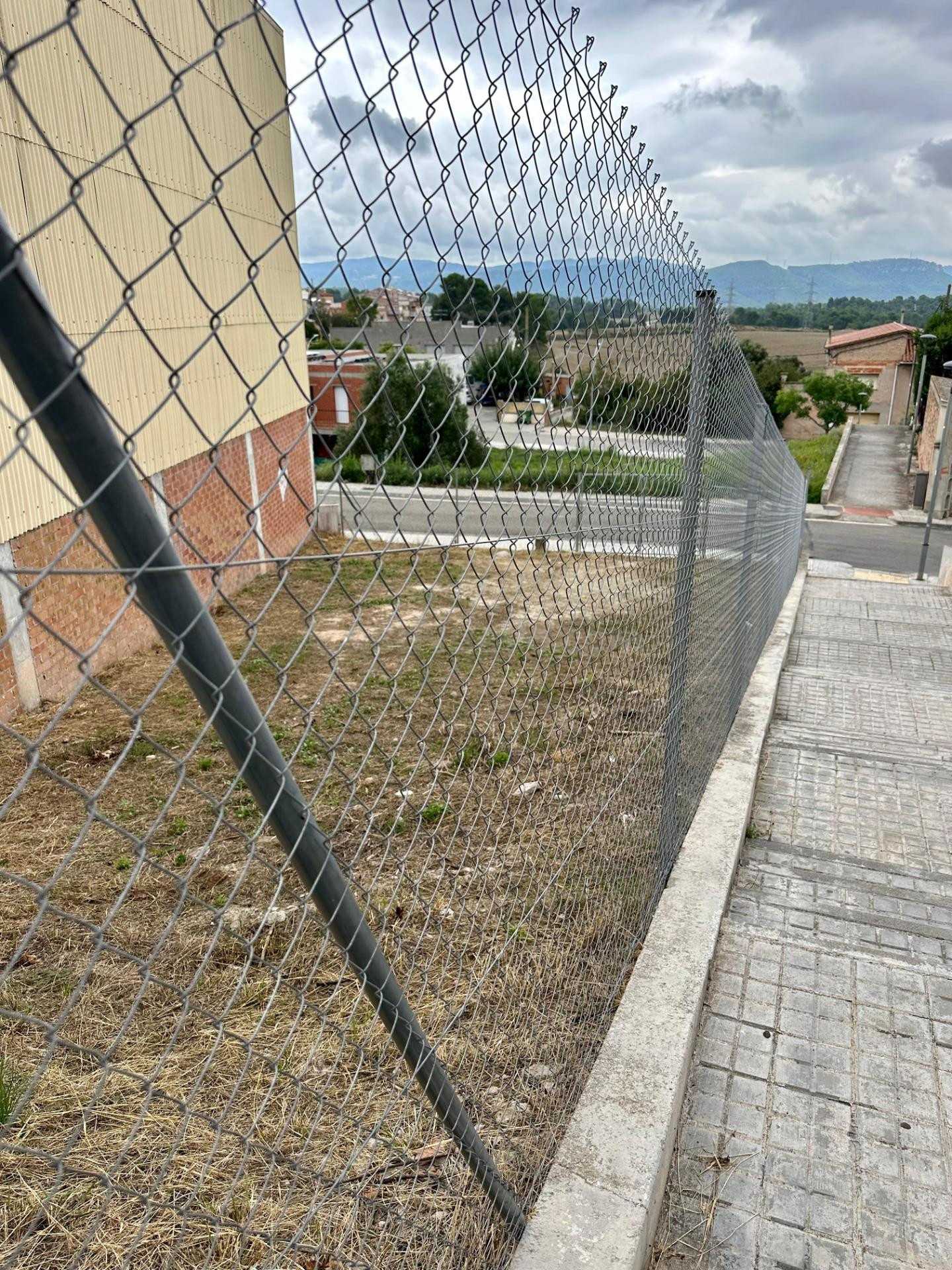 VENTA TERRENO URBANO EN ÒDENA ZONA CENTRO!! - foto 3
