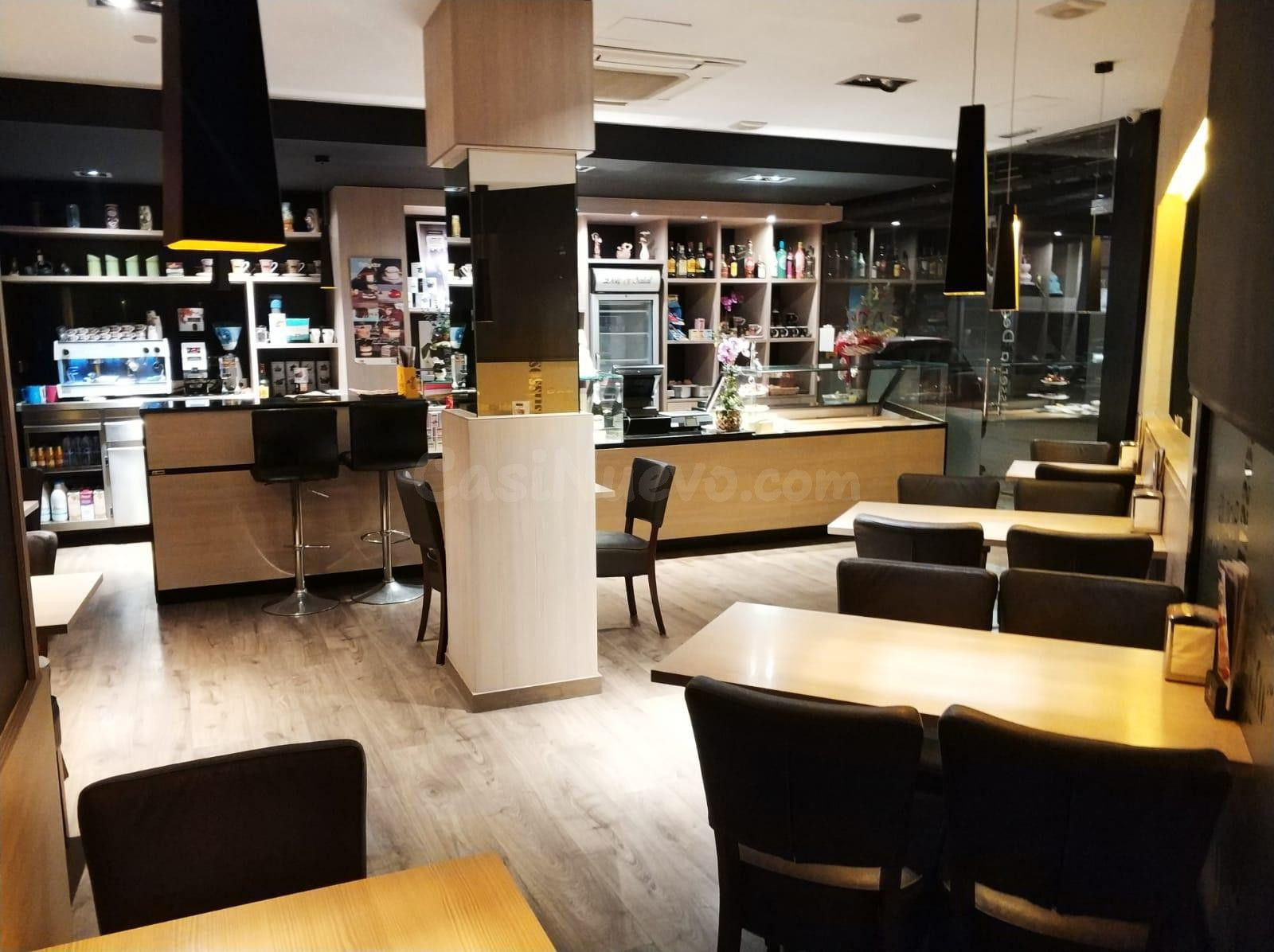 TRASPASO CAFETERÍA EN IGUALADA ZONA SET CAMINS!!