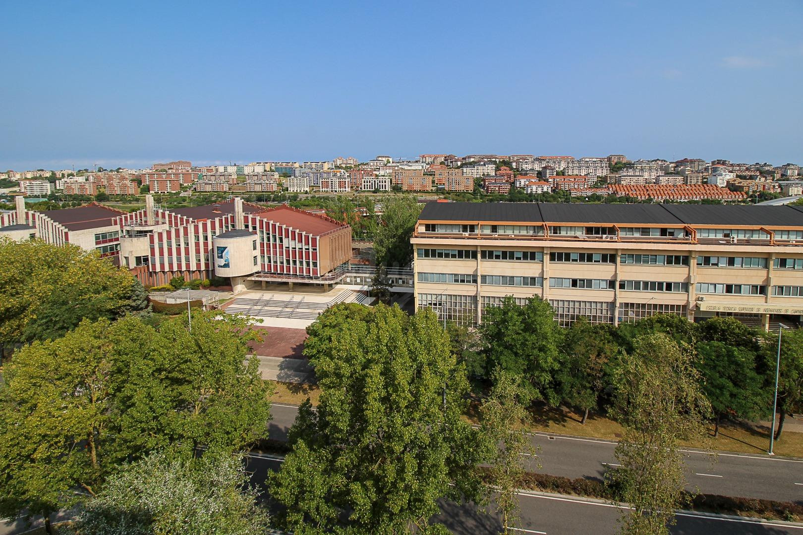 VIVIENDA PARA ESTUDIANTES FRENTE A LAS UNIVERSIDADES