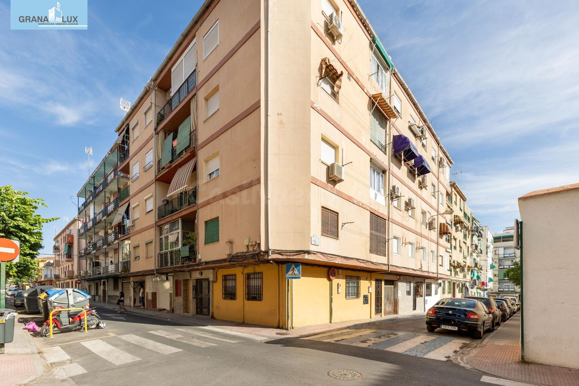 Local transformado en 4 apartamentos con rentabilidad inmedi - foto 3