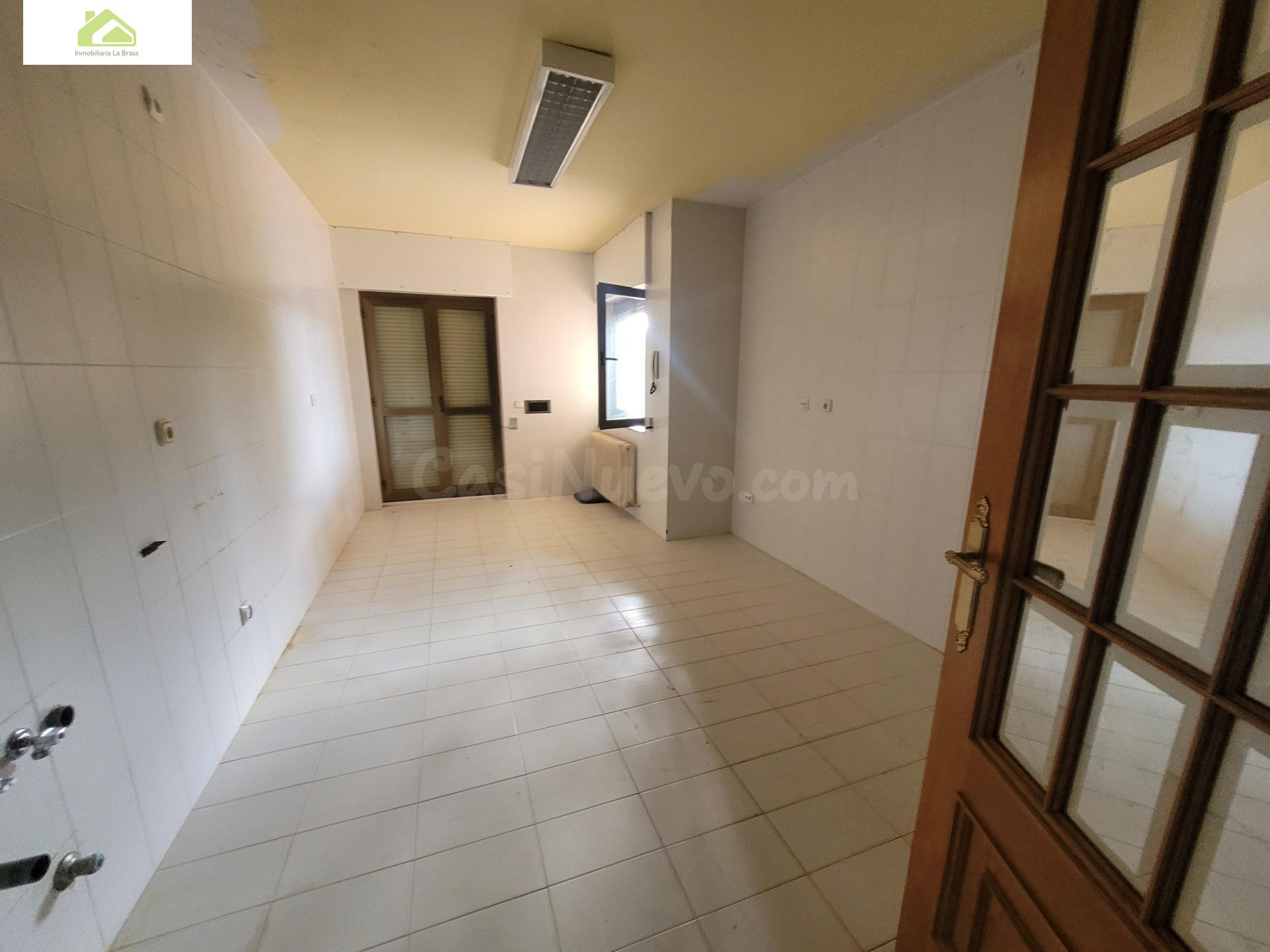 CASA EN VENTA EN MORALES DEL VINO - foto 4