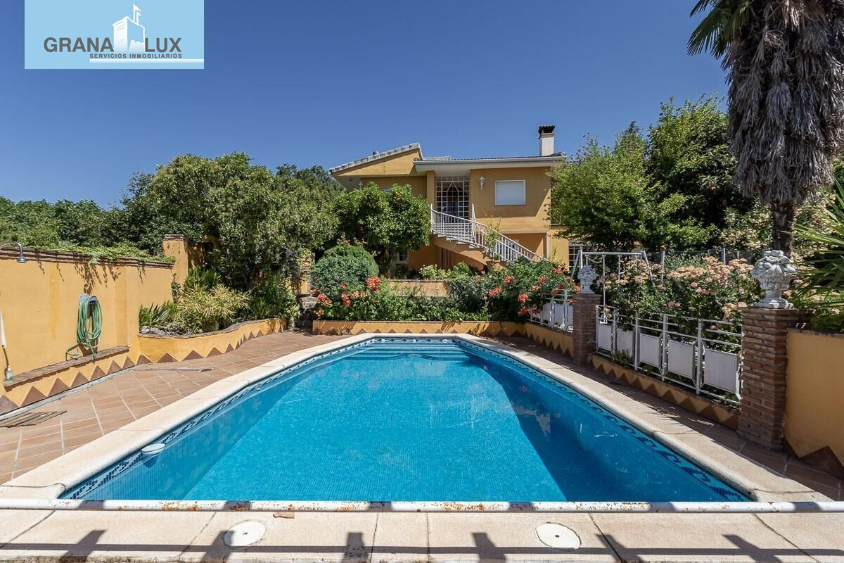 CASA INDEPENDIENTE EN ALFACAR CON PISCINA, JARDÍN, HUERTO Y  - foto 2