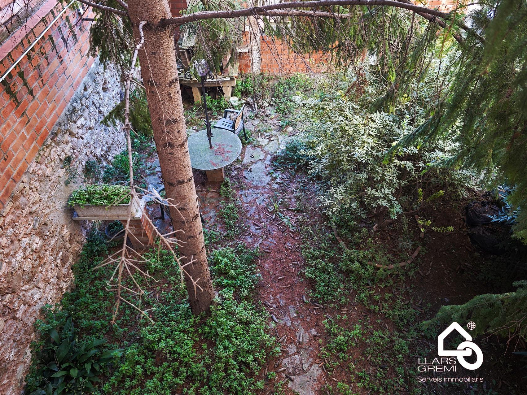 VENTA CASA EN IGUALADA ZONA CENTRO TERRAZA, GARAJE Y JARDÍN! - foto 5