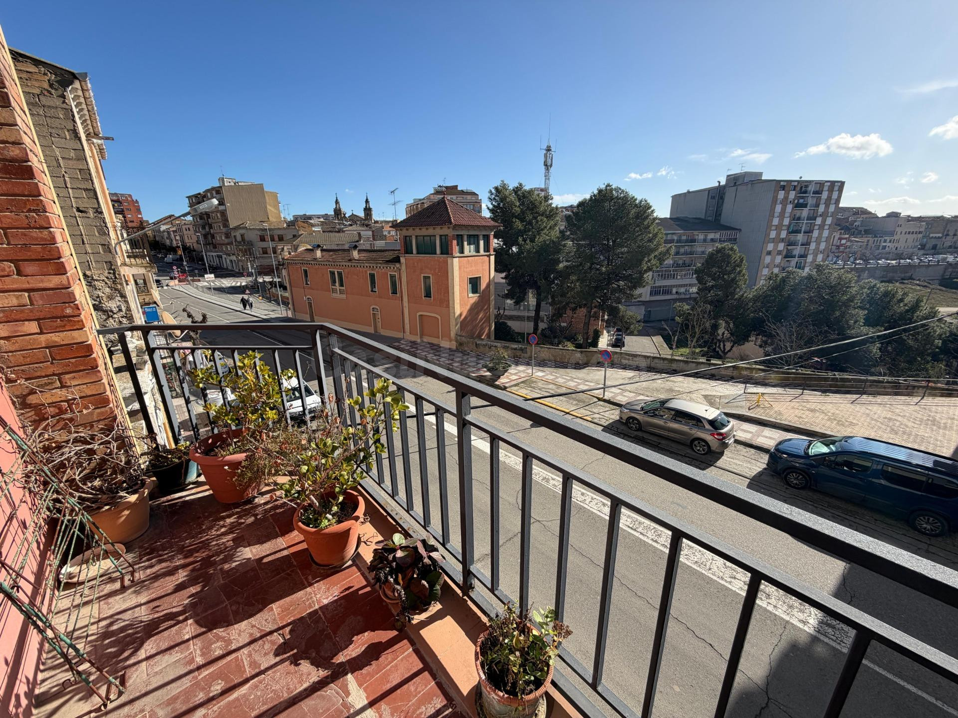 VENTA PISO EN CERVERA 170M2, 5 habitaciones Y ASCENSOR!! - foto 2