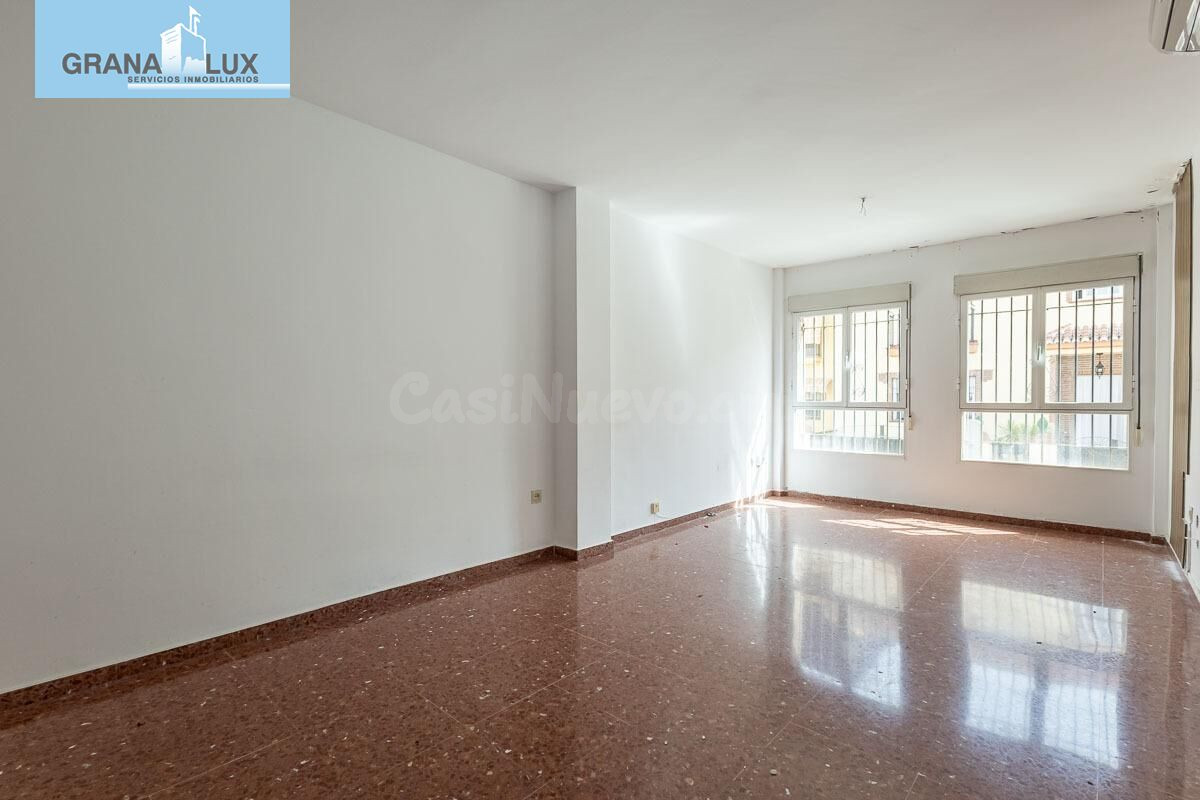 ADOSADO EN HUETOR VEGA - foto 4