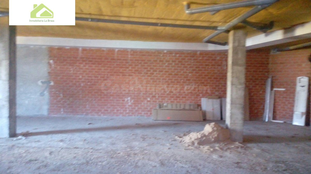 ALQUILER DE LOCAL EN MORALES DEL VINO - foto 3
