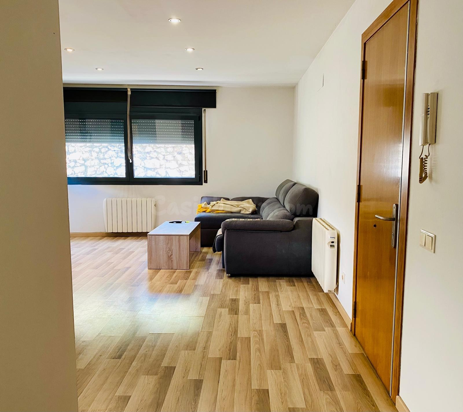 VENTA PISO EN MONTBUI PUEBLO SEMINUEVO, GARAJE Y TRASTERO!! - foto 5