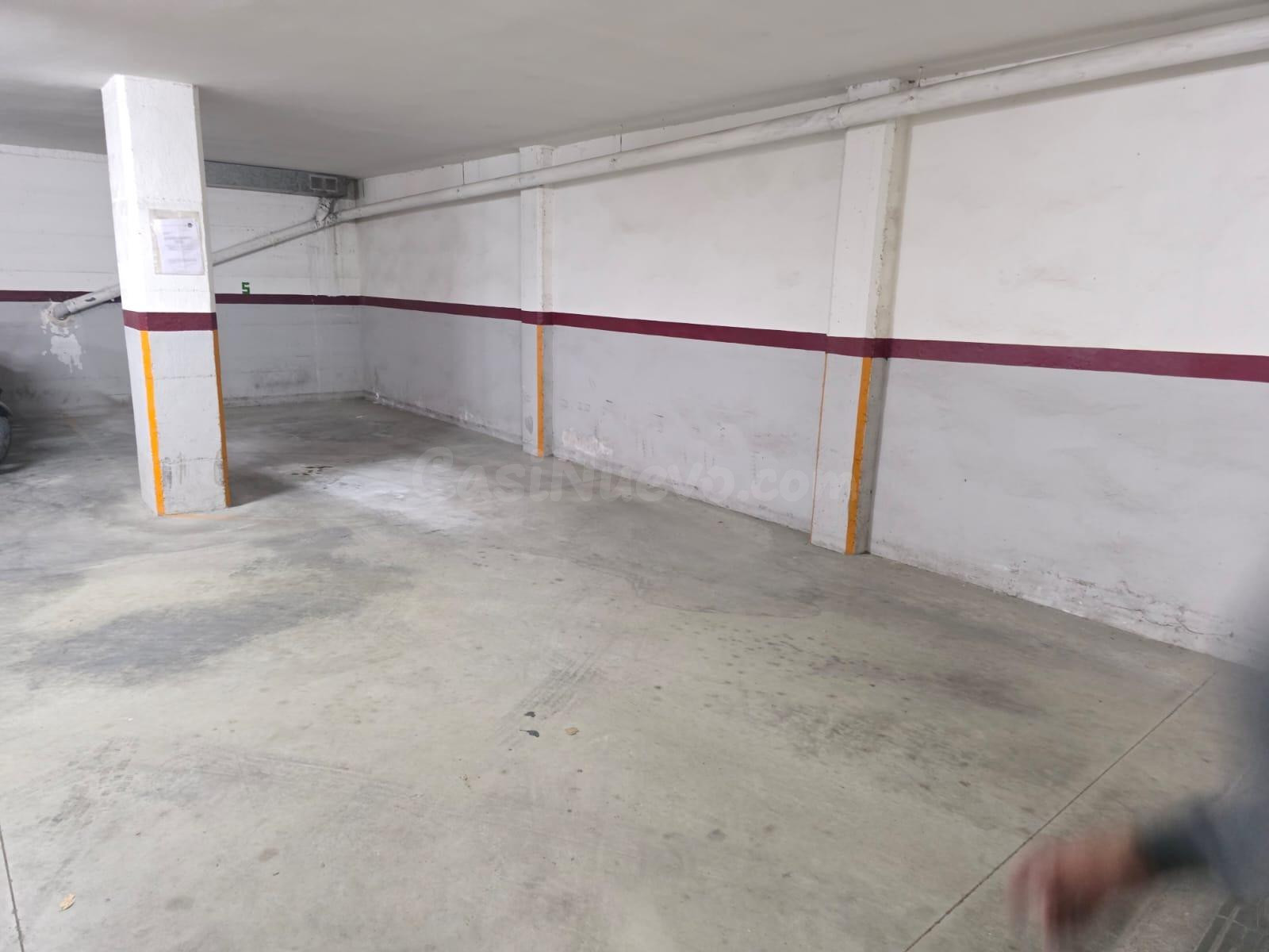VENTA 2 PLAZAS DE PARKING EN IGUALADA ZONA SET CAMINS!! - foto 2