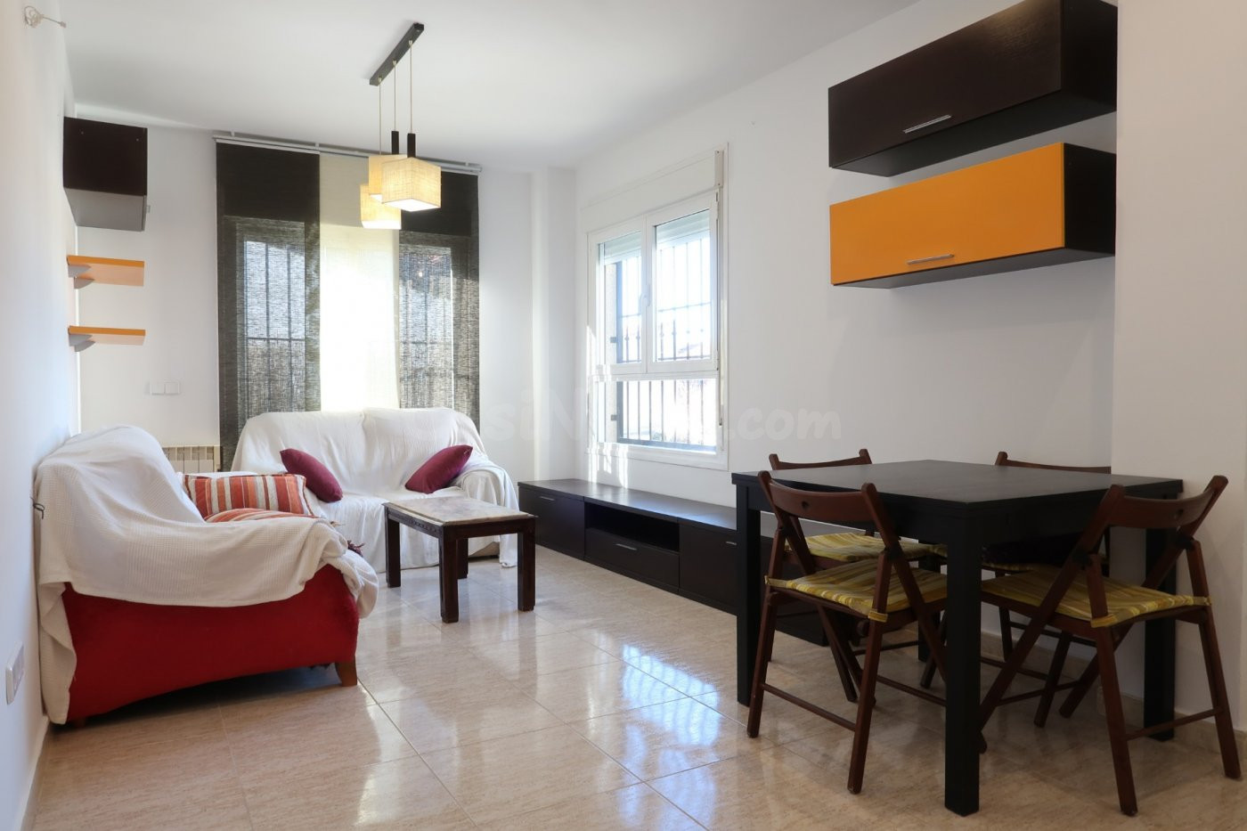 Se vende piso con inquilino, ideal inversores