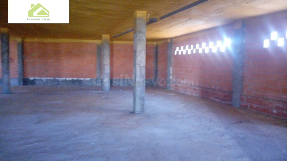 ALQUILER DE LOCAL EN MORALES DEL VINO - foto 2
