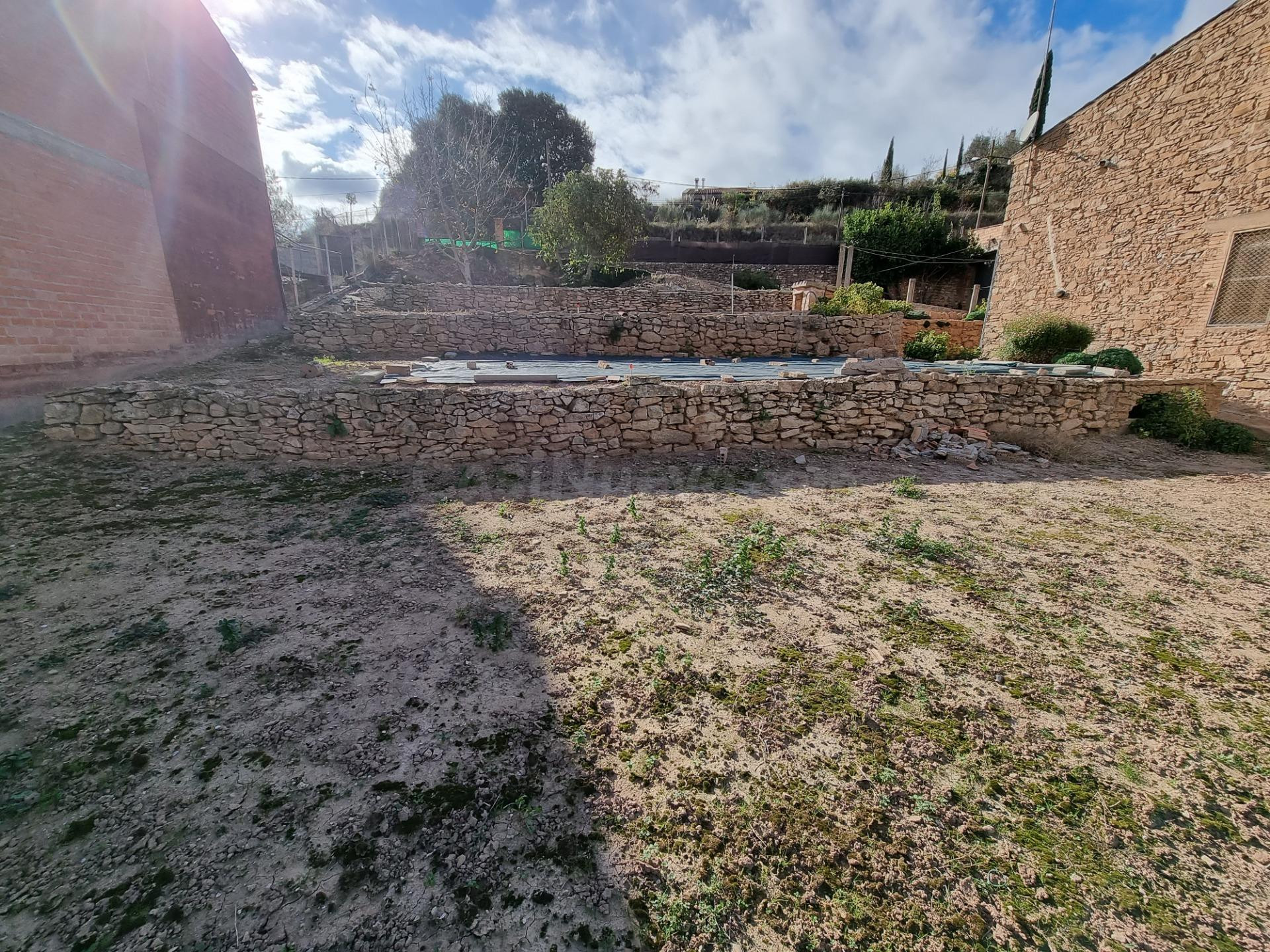 VENTA DOS TERRENOS URBANOS EN SANT MARTÍ DE TOUS ZONA TRANQU - foto 5