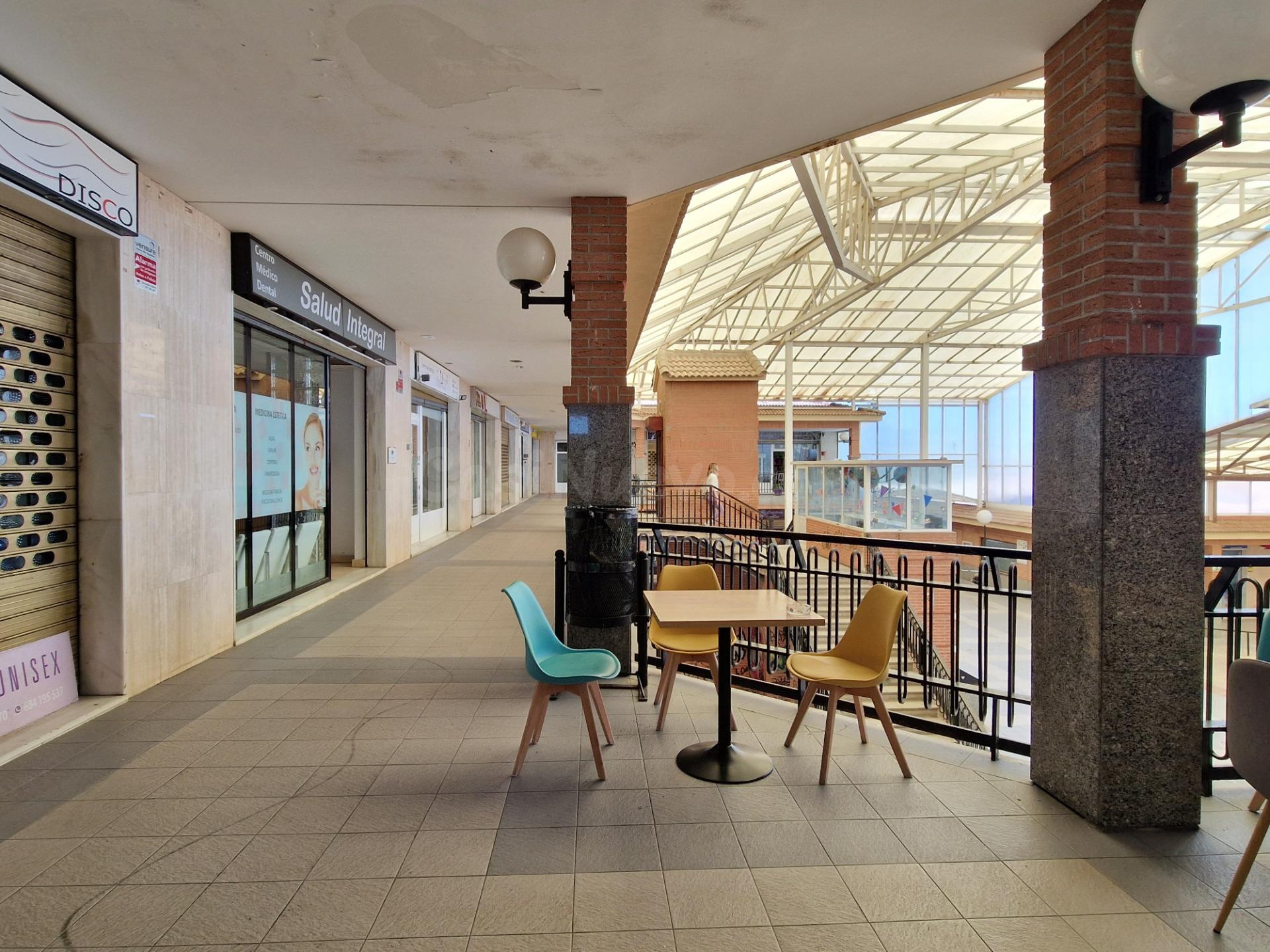 Local comercial en venta - foto 3