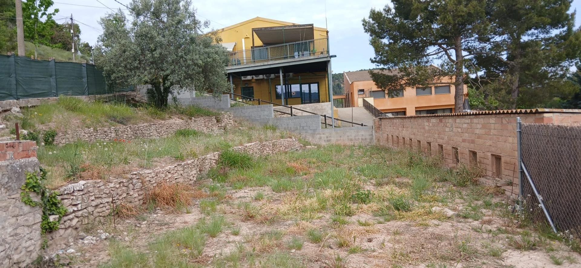 VENTA TERRENO EN ST. MARTÍ DE TOUS 284M2!!