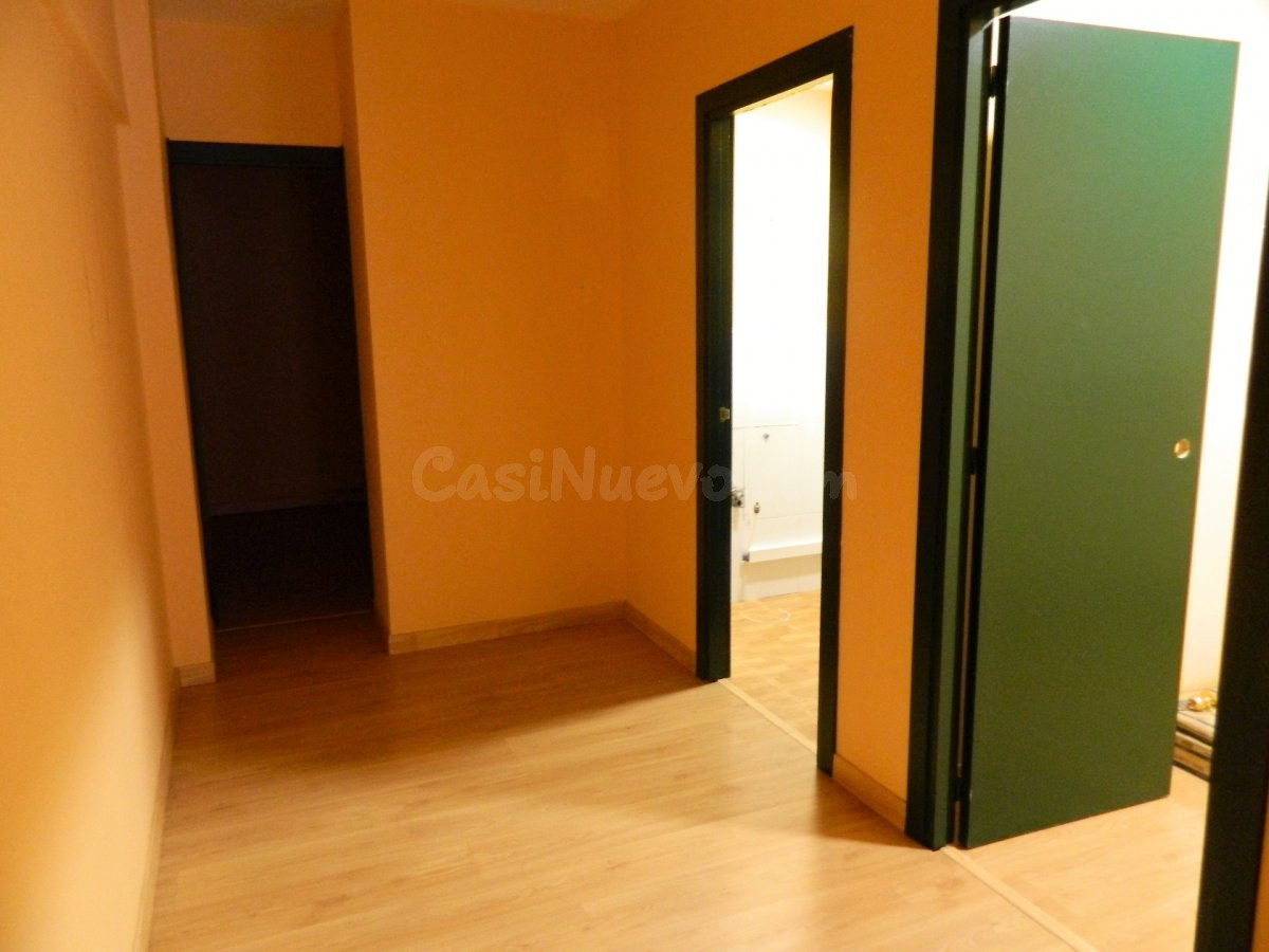 ALQUILER TRASTERO EN IGUALADA ZONA CENTRO - foto 3