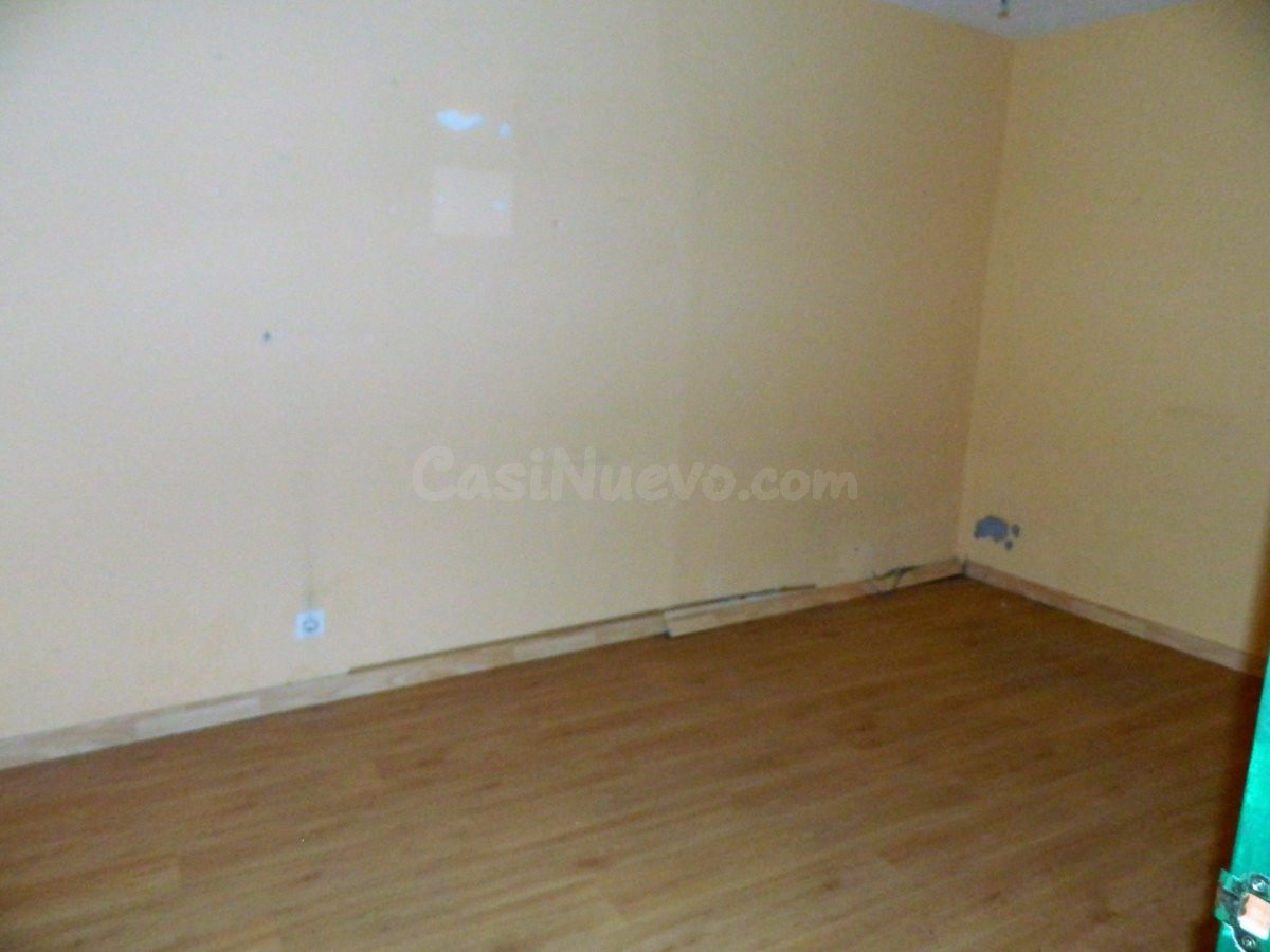 ALQUILER TRASTERO EN IGUALADA ZONA CENTRO - foto 4