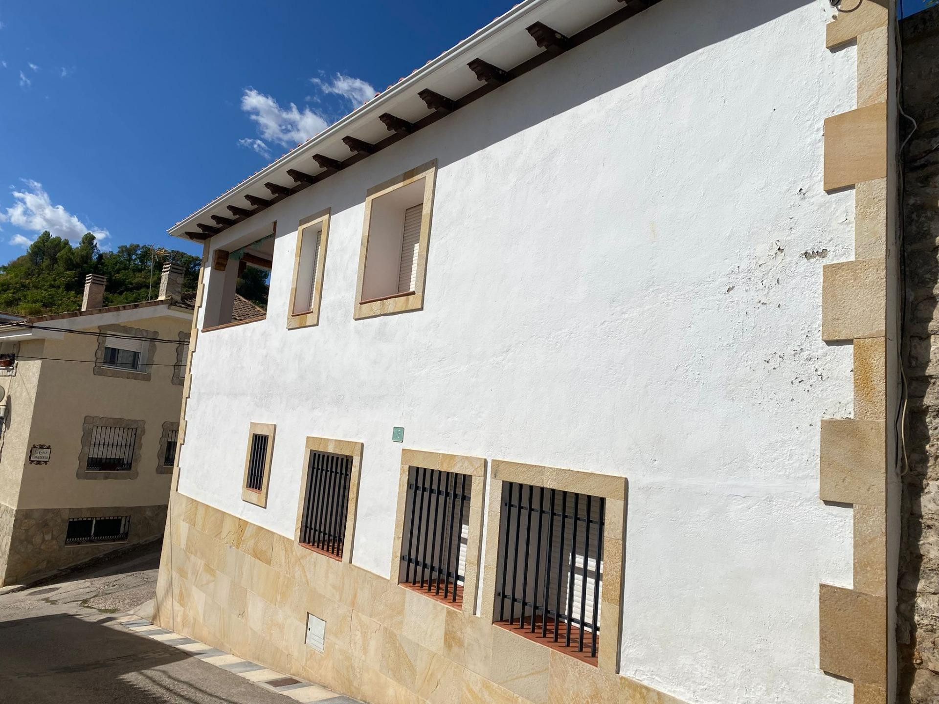 Casa en Villar del Olmo con terraza - foto 5