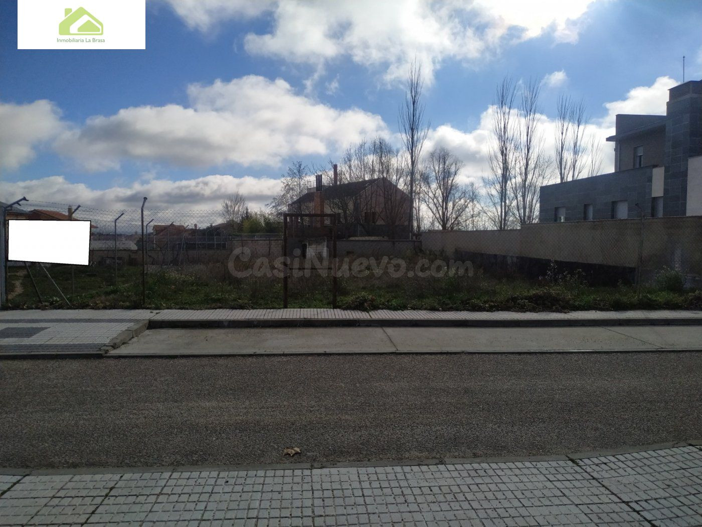 SOLAR EN VENTA EN EL ALTO SAN ISIDRO DE 600 m - foto 2