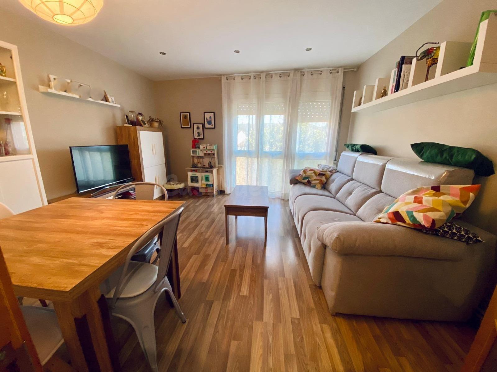 VENTA PISO EN VILANOVA DEL CAMÍ ZONA CENTRO 117M2 REFORMADO 