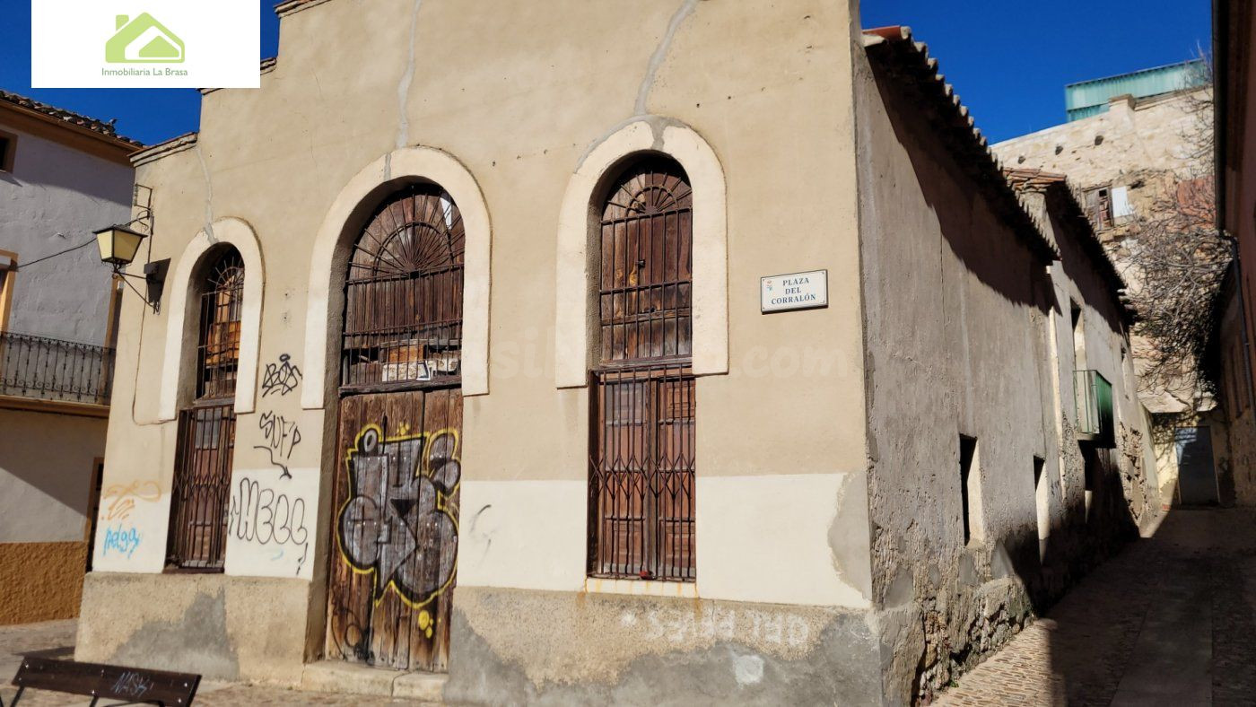 SOLAR EN VENTA EN ZONA PUENTE DE PIEDRA