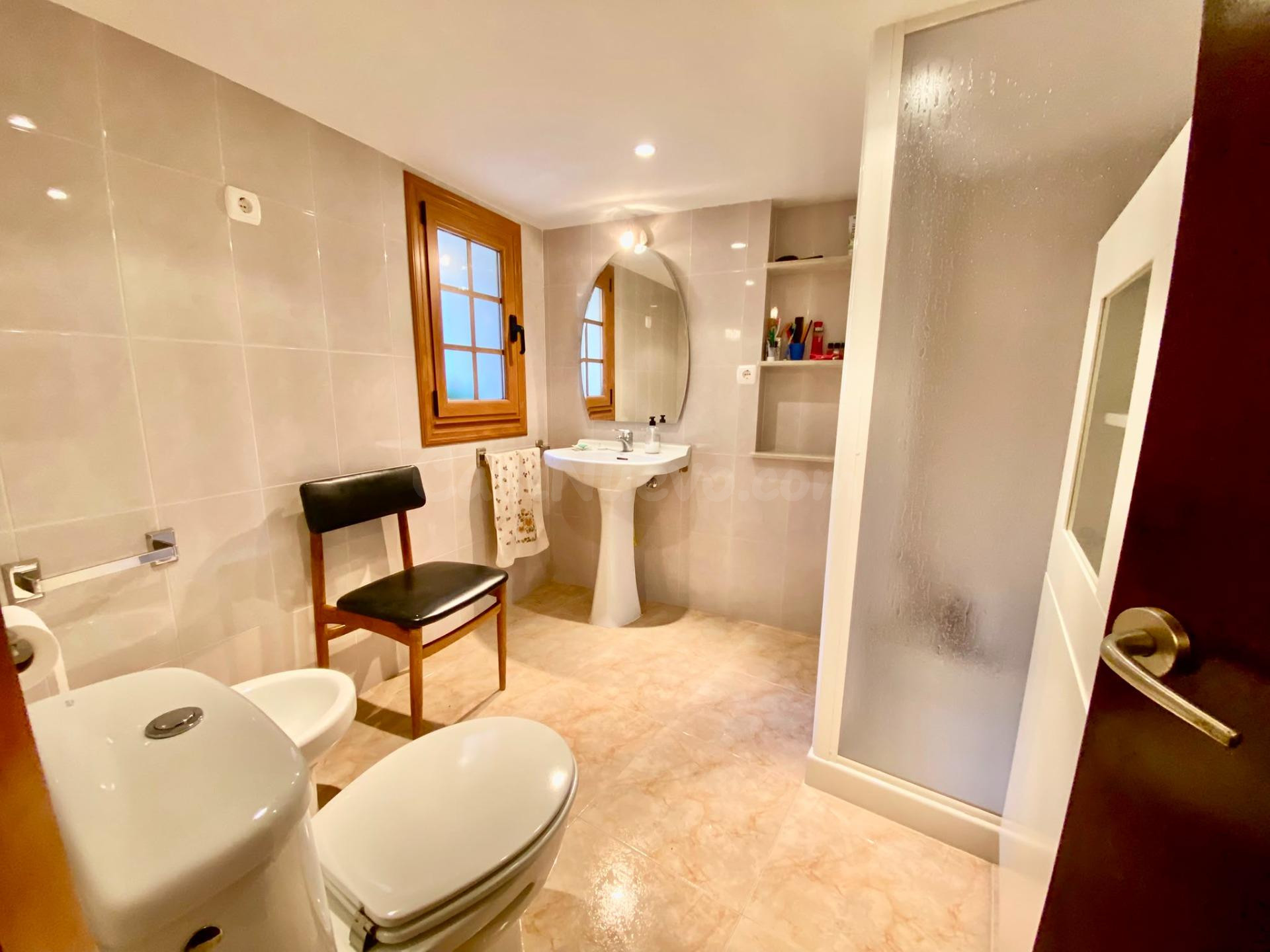 VENTA CASA EN ST. GUIM DE FREIXENET ZONA B. ST. DOMI AMB PAT - foto 2