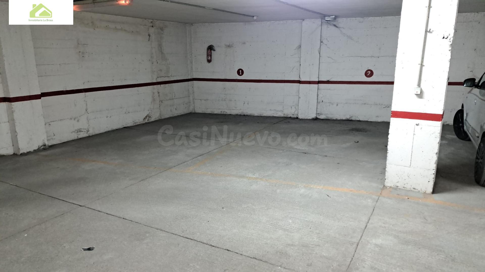 GARAJE PARA 5 COCHES EN VENTA EN ZONA CENTRO