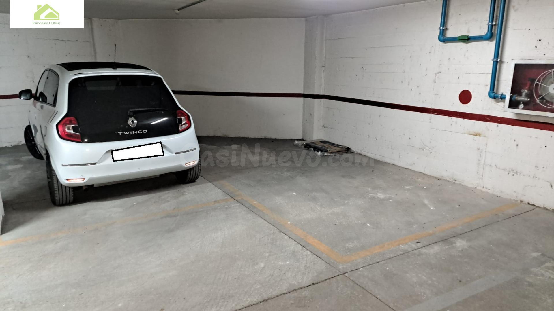 GARAJE PARA 5 COCHES EN VENTA EN ZONA CENTRO - foto 2