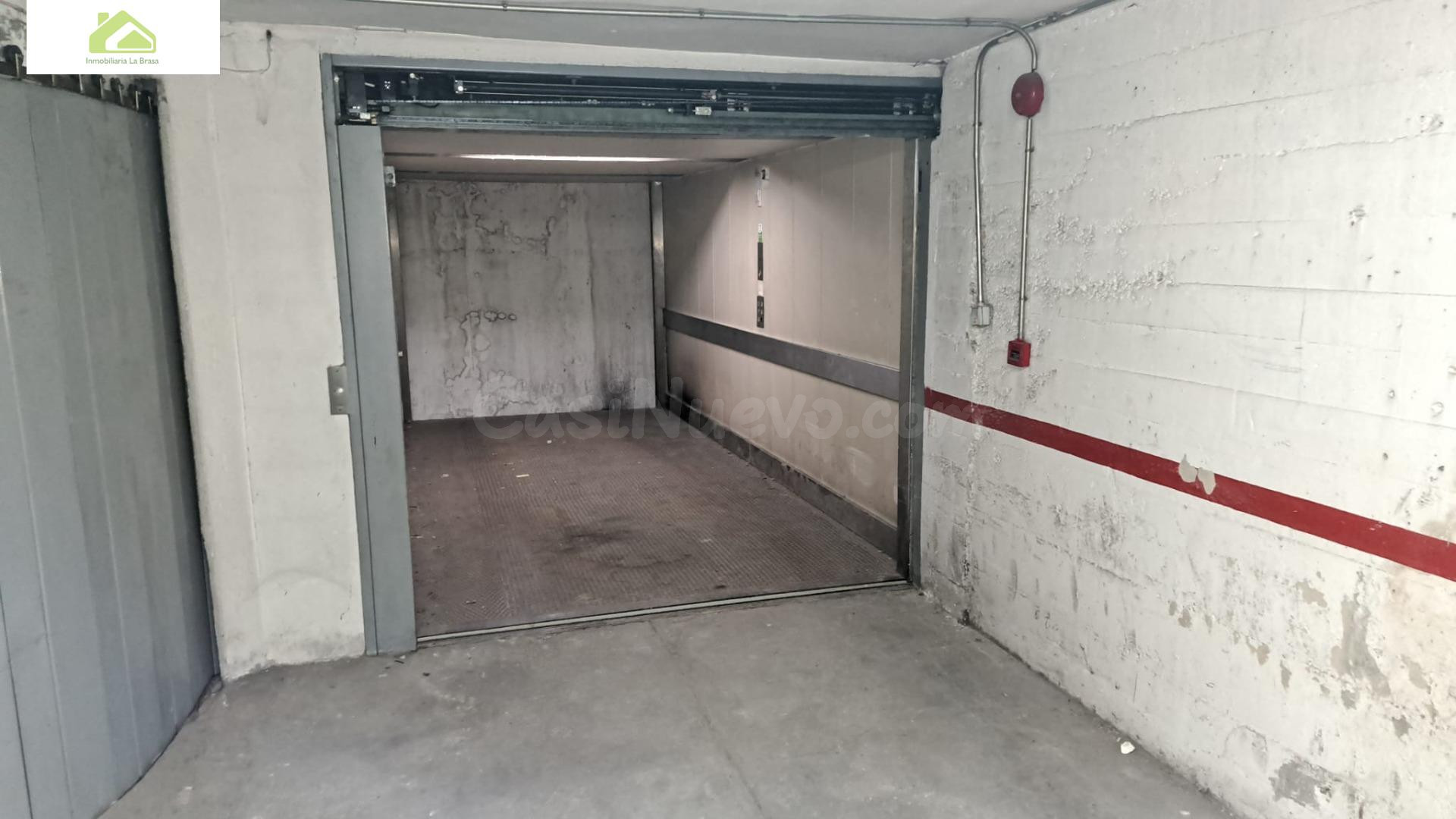 GARAJE PARA 5 COCHES EN VENTA EN ZONA CENTRO - foto 3