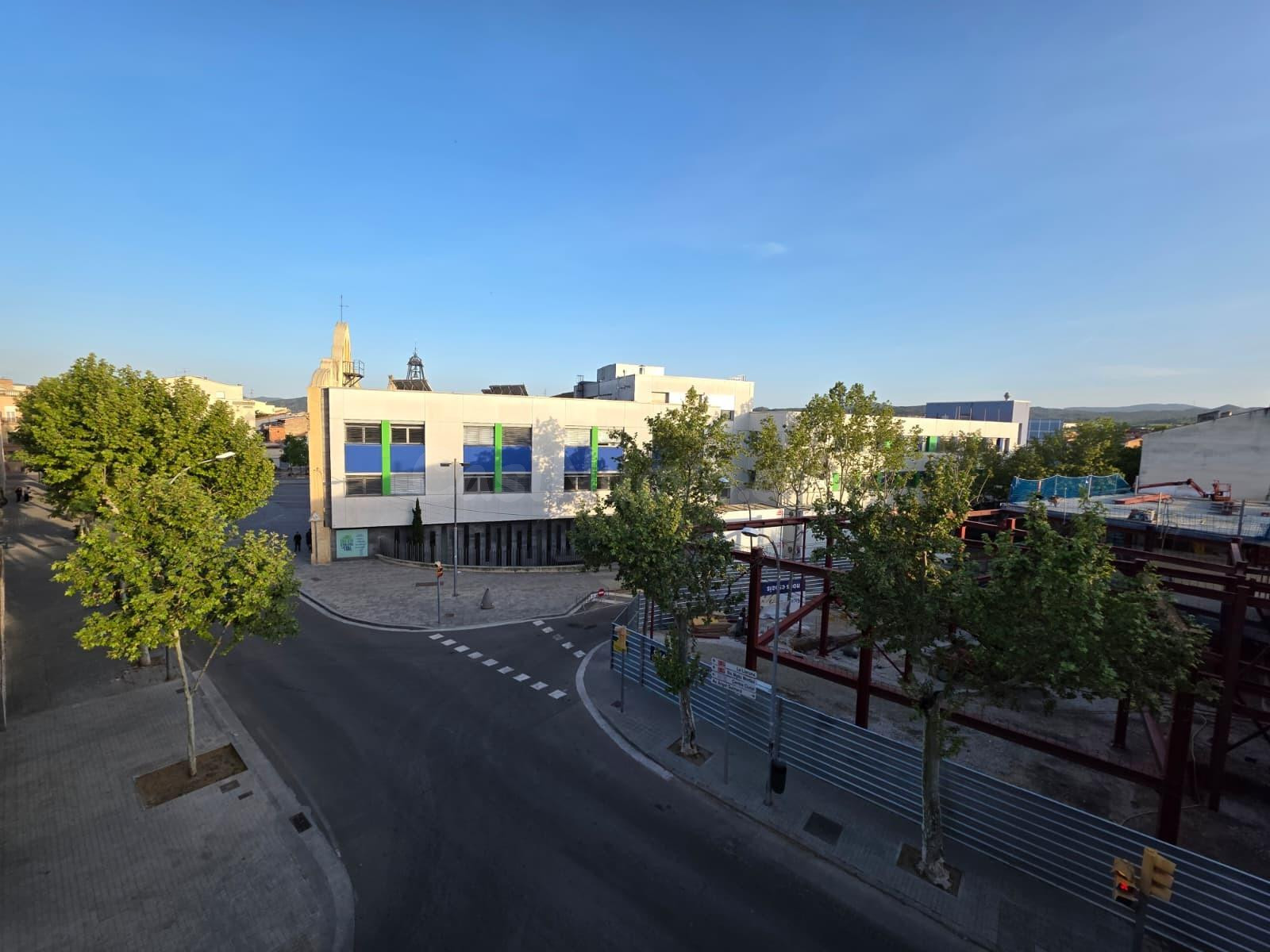 VENTA CASA EN IGUALADA ZONA PONIENTE 2 PISOS INDEPENDIENTES, - foto 2