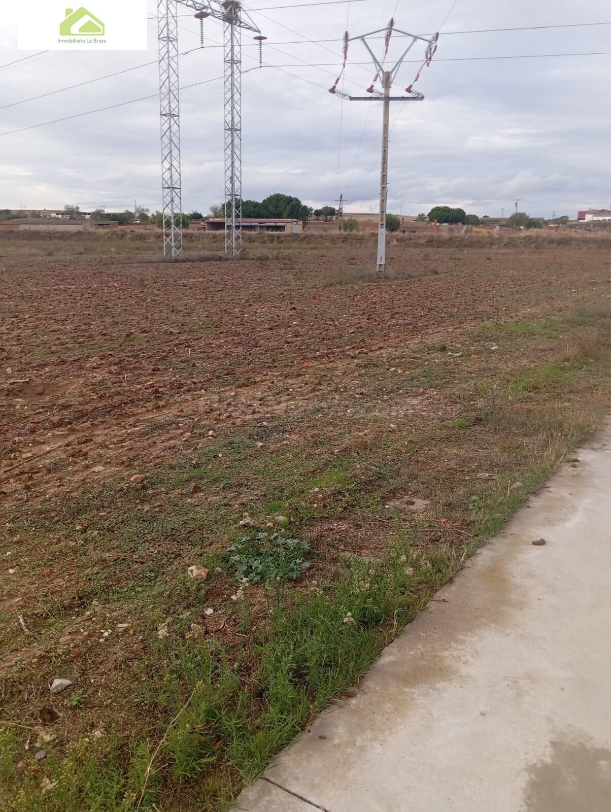 SOLAR EN VENTA EN CORESES - foto 4