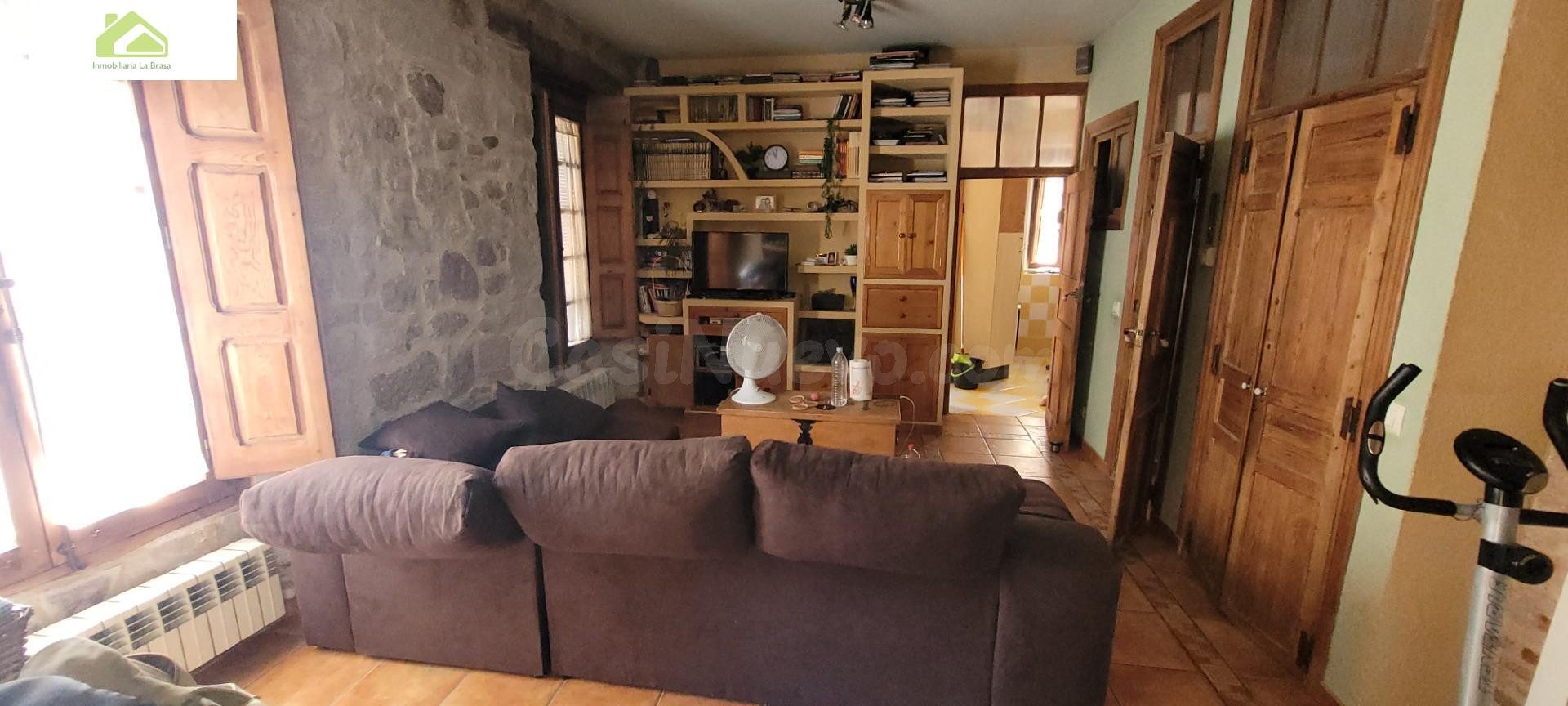 VENTA CASA, 3 PLANTAS,ZONA LA HORTA - foto 2