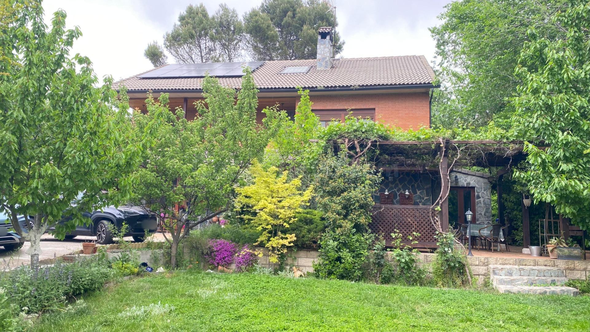Espectacular chalet en Villalbilla - foto 5