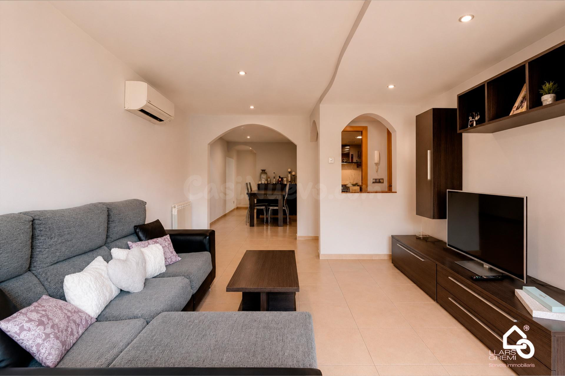 VENTA CASA EN IGUALADA ZONA CENTRO REFORMADA, TERRAZAS Y ALM - foto 2