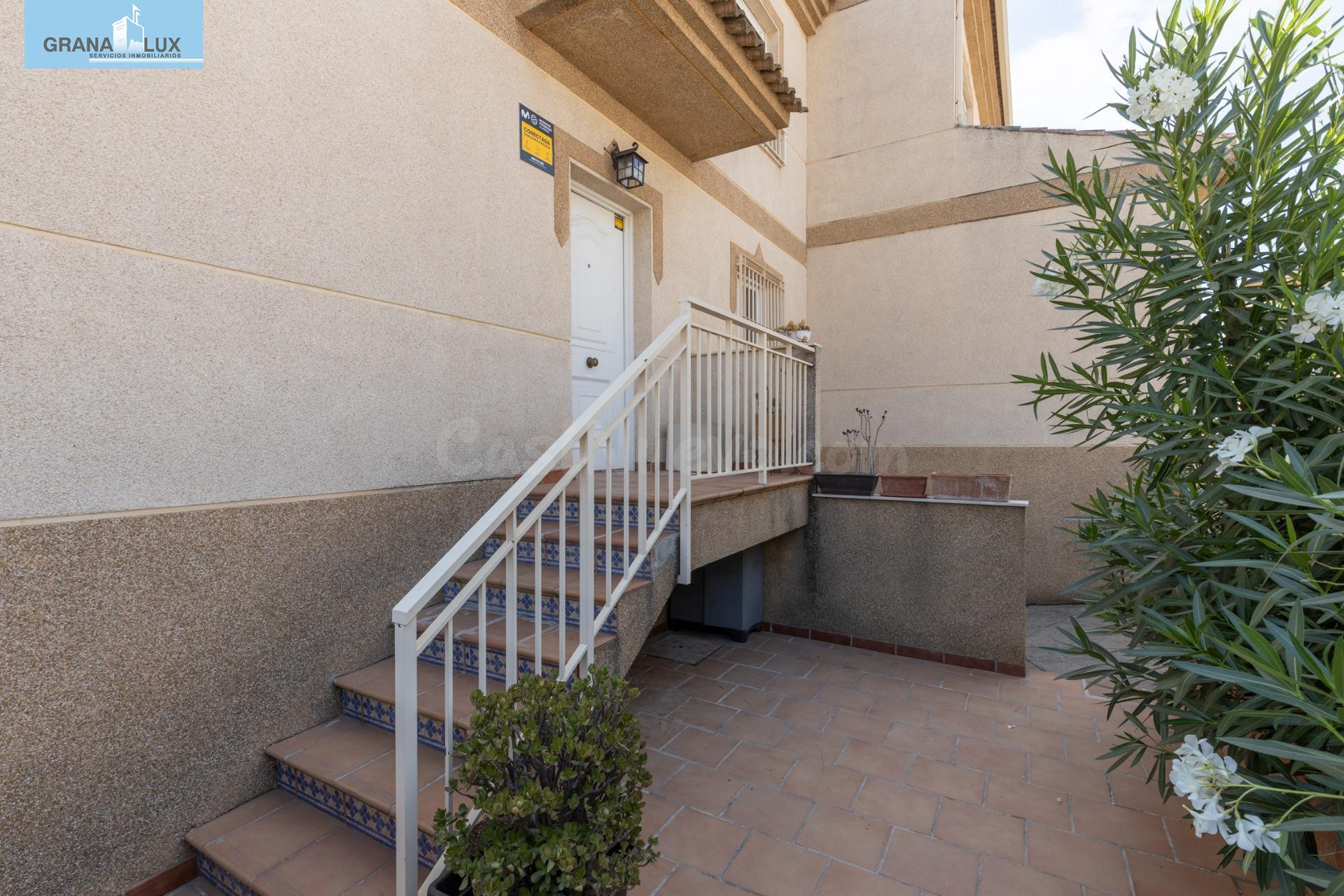 La casa que lo tiene todo en Santa Fe: amplitud, confort y u - foto 2