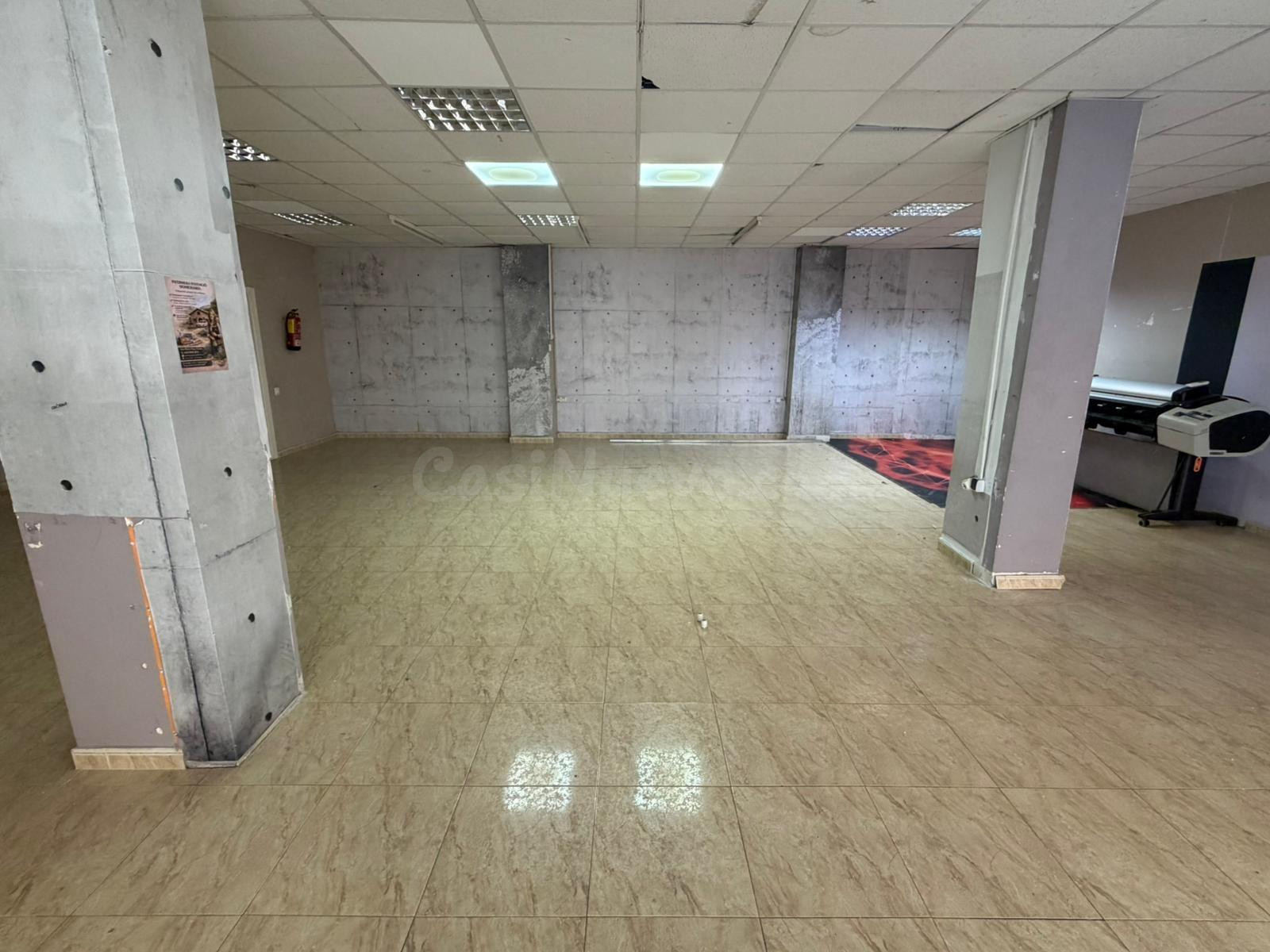 ALQUILER LOCAL EN CAPELLADES ZONA CENTRO 134M2!! - foto 4
