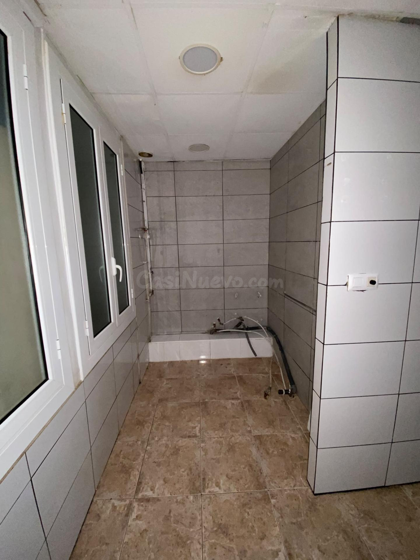 ALQUILER LOCAL COMERCIAL EN IGUALADA ZONA CENTRO 98M2!! - foto 3