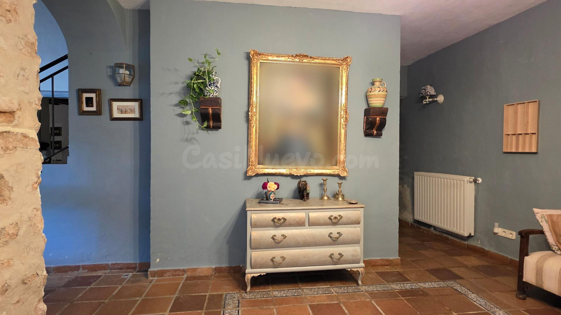Casa de estilo rústico con cueva en Pozuelo del Rey - foto 4