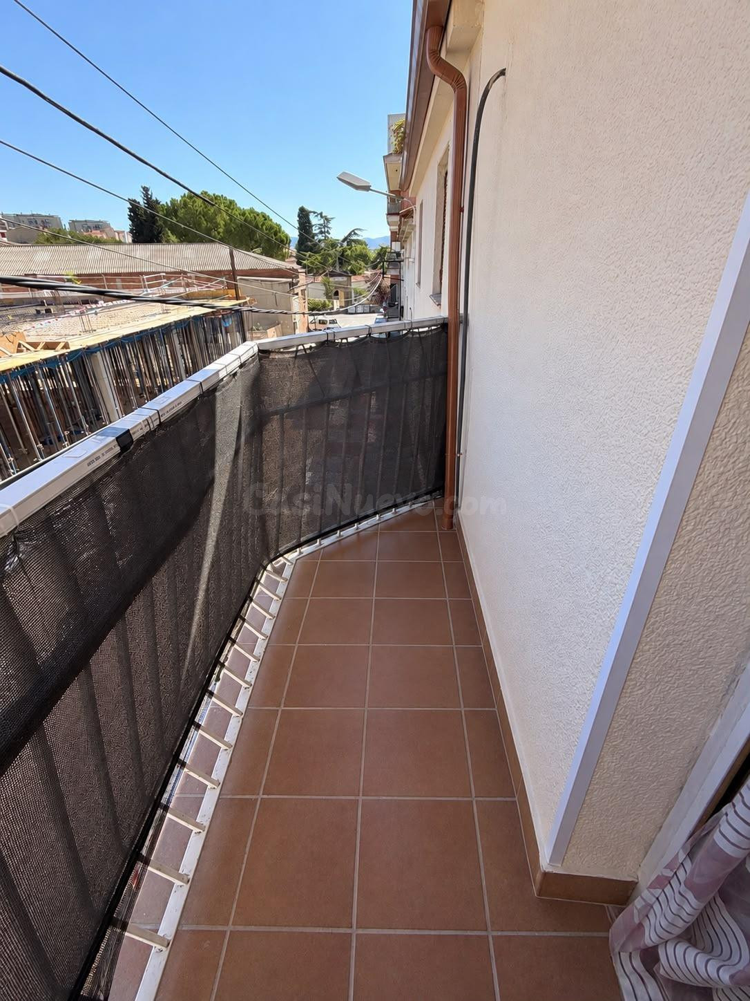 VENTA PISO EN IGUALADA ZONA ESTACIÓN 4 habitaciones REFORMAD - foto 2