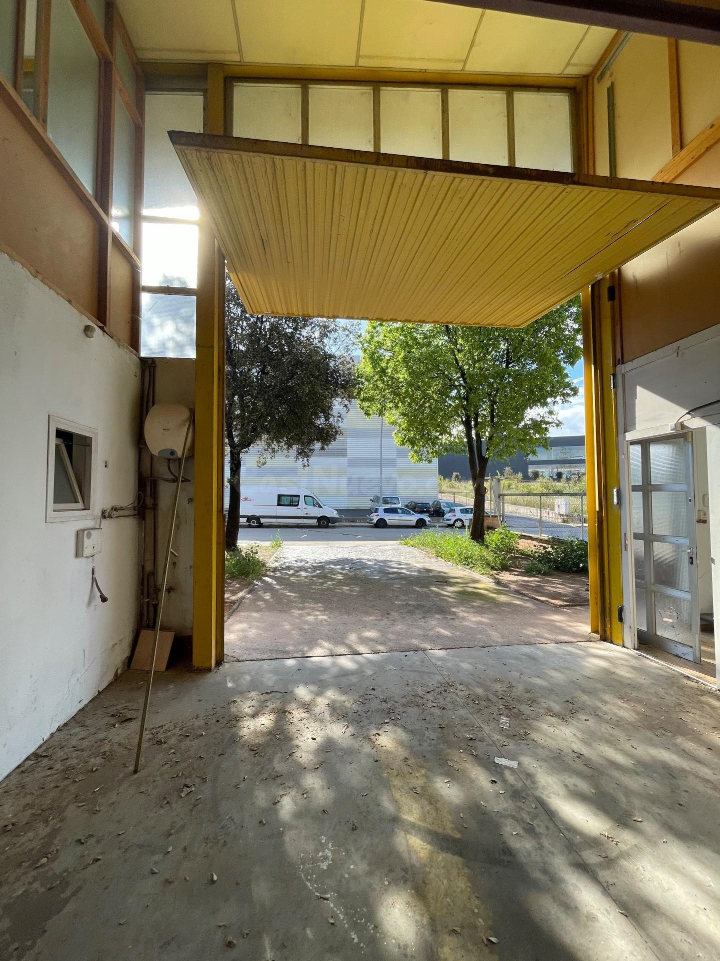 Amplia Nave Industrial en Alquiler en Pujada Roja, Manresa - foto 5