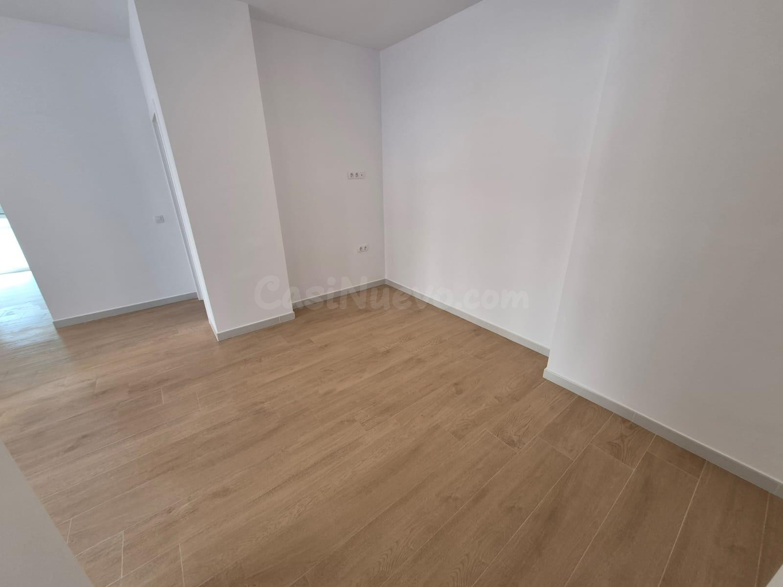 Piso en planta baja en la zona de Hornos Púnicos - foto 3