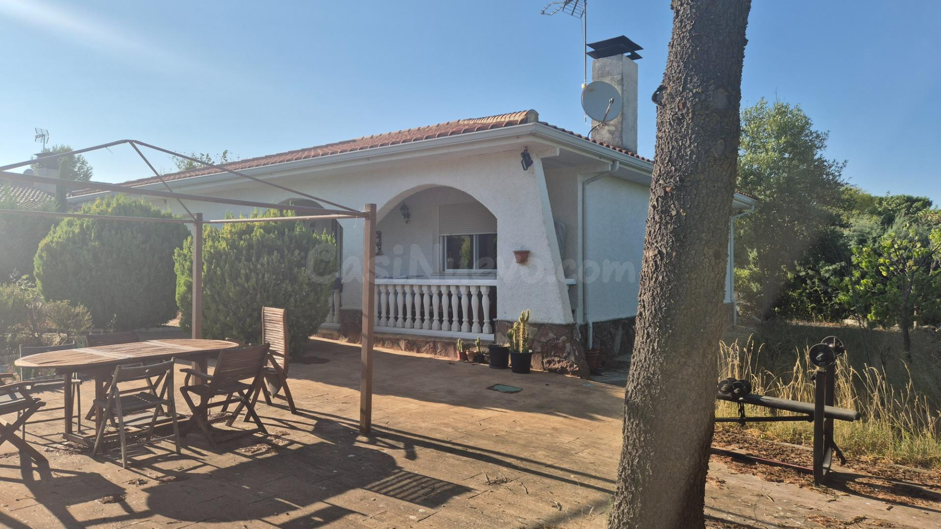 Chalet en venta en Eurovillas - foto 4