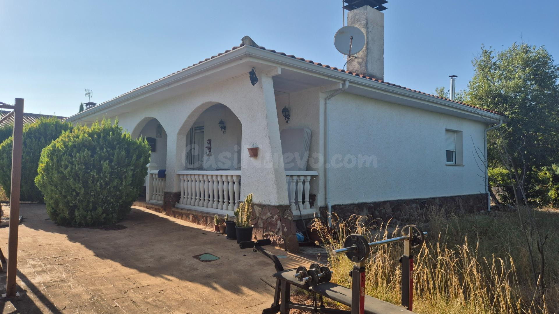 Chalet en venta en Eurovillas - foto 5