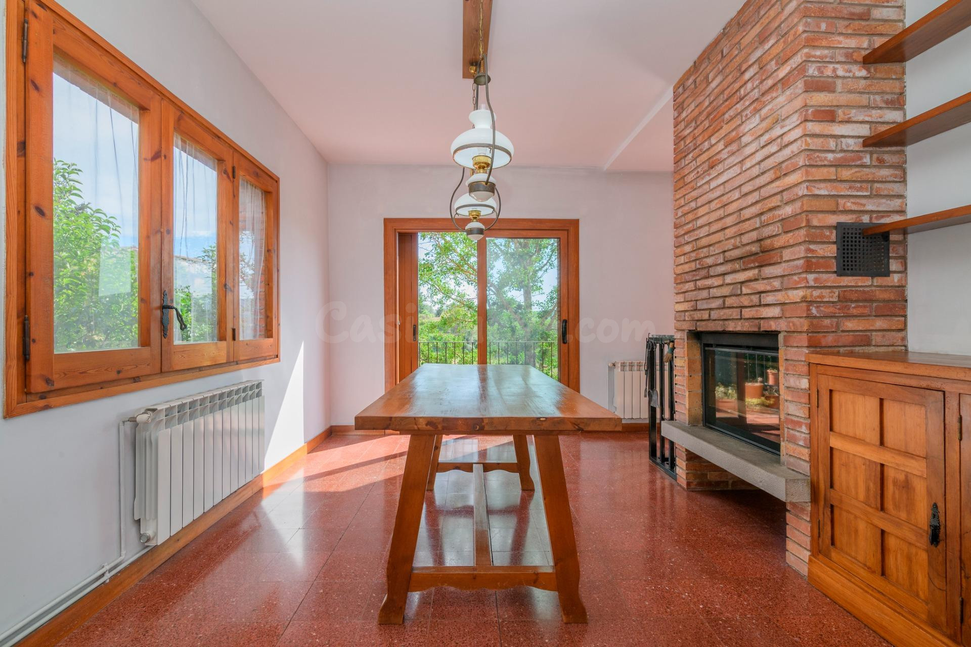 Casa de 5 hab. con jardín, pequeña piscina y estudio indepen - foto 4