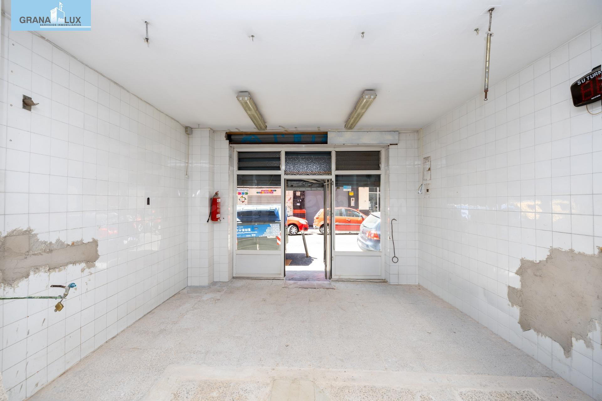 Local comercial 47m² en venta - Plaza de toros - foto 5