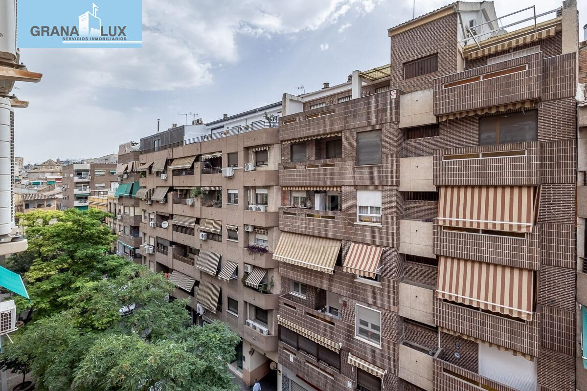 LUMINOSO PISO EN PLANTA ALTA EN ZONA FÍGARES - foto 3
