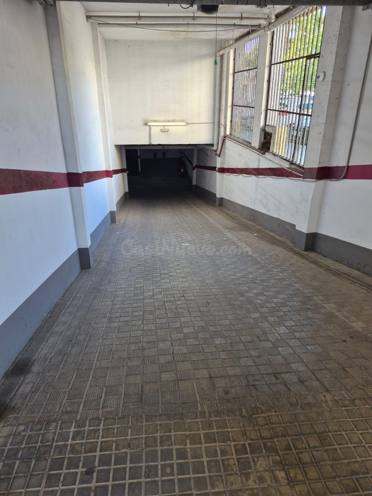 La comodidad de llegar a casa y olvidarse de buscar aparcamiento. - foto 4